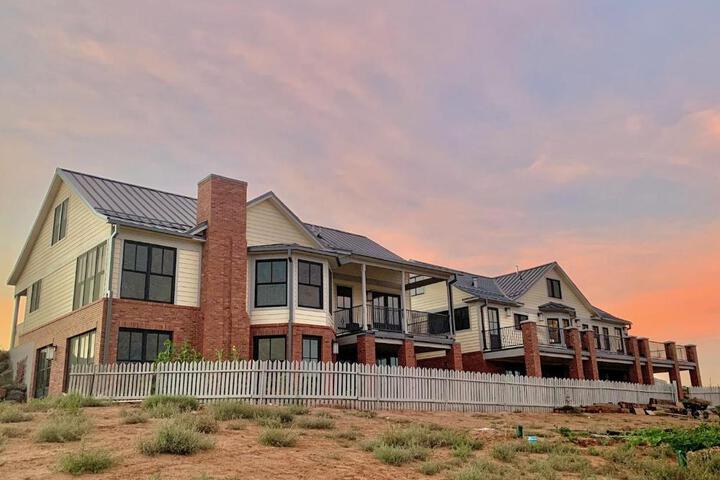 Annies Place Bed & Breakfast