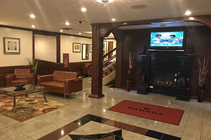 Hotel Interior 11 of 90