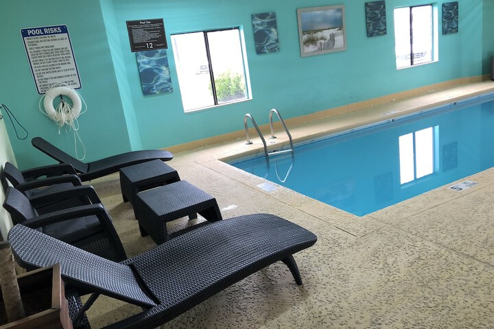 Pool 22 of 128