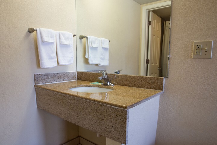 Room 21 of 46