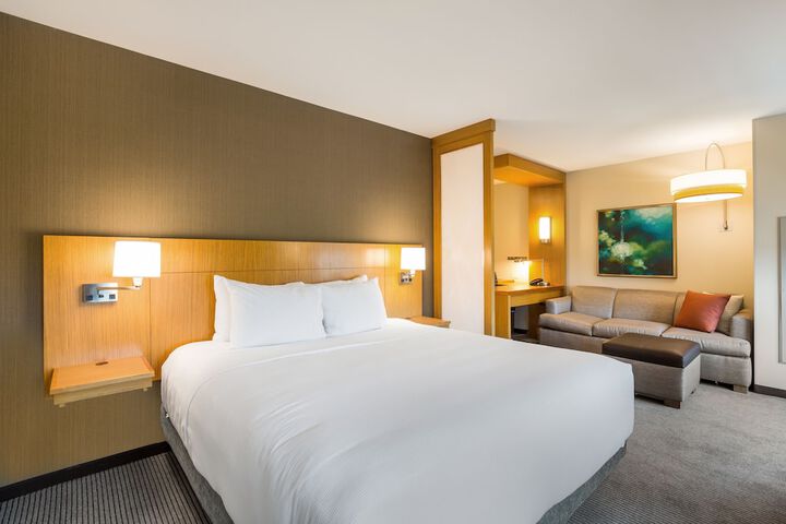 Room 20 of 34