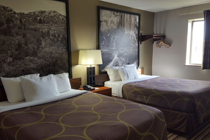 Room 36 of 47