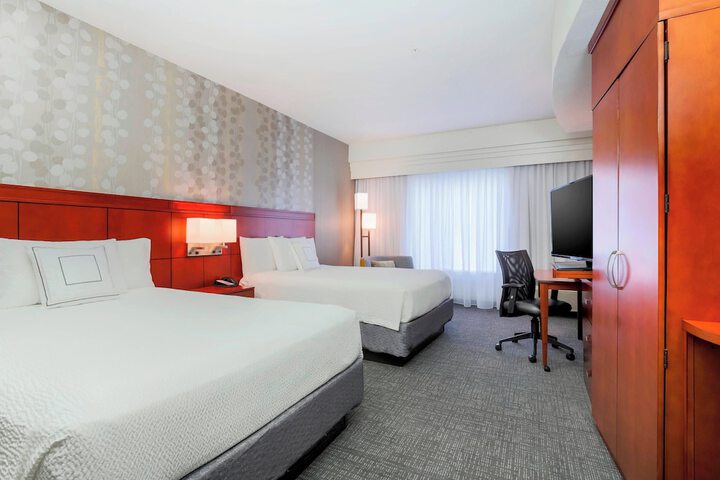 Room 21 of 43