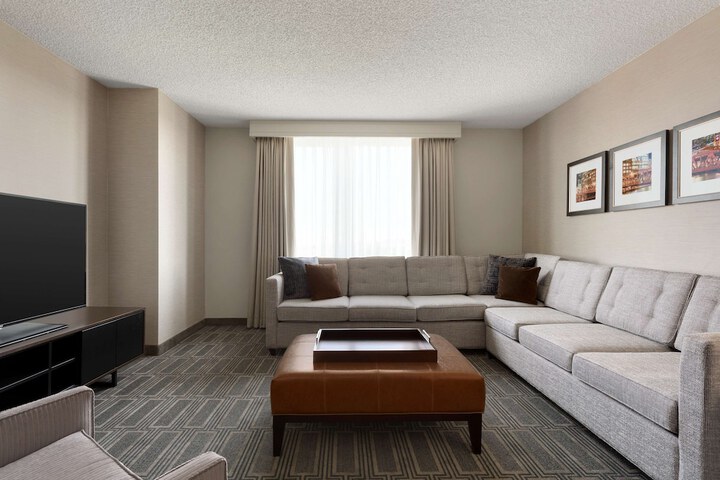 Room 12 of 50