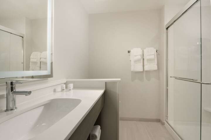 Room 30 of 57
