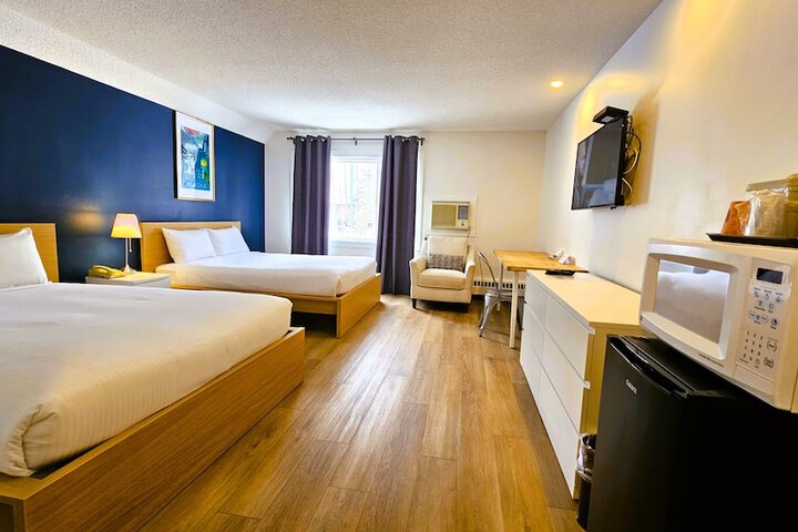 Cloud 9 Inn