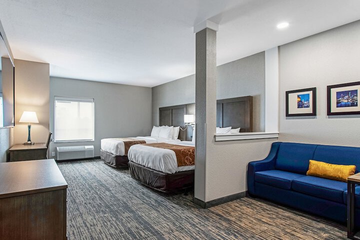 Room 29 of 38