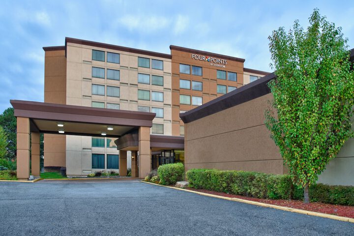 Hotel 3 of 34