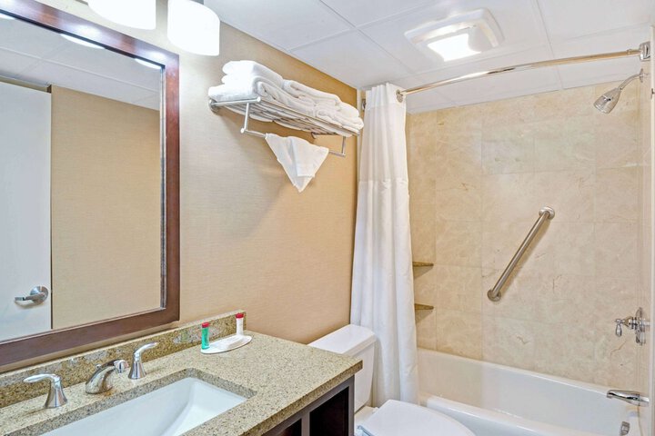 Ramada by Wyndham Seekonk Providence Area