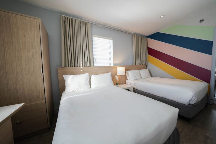 Room 95 of 117