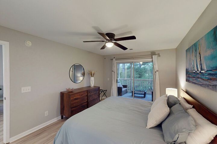 Litchfield Beach & Golf Resort