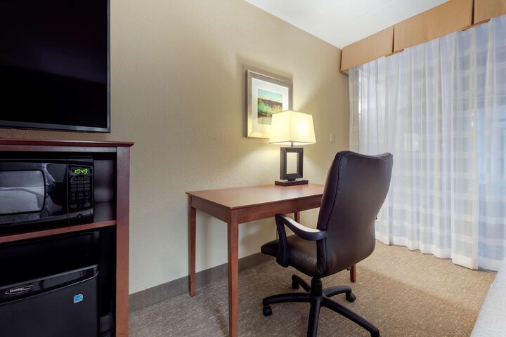Room 16 of 22