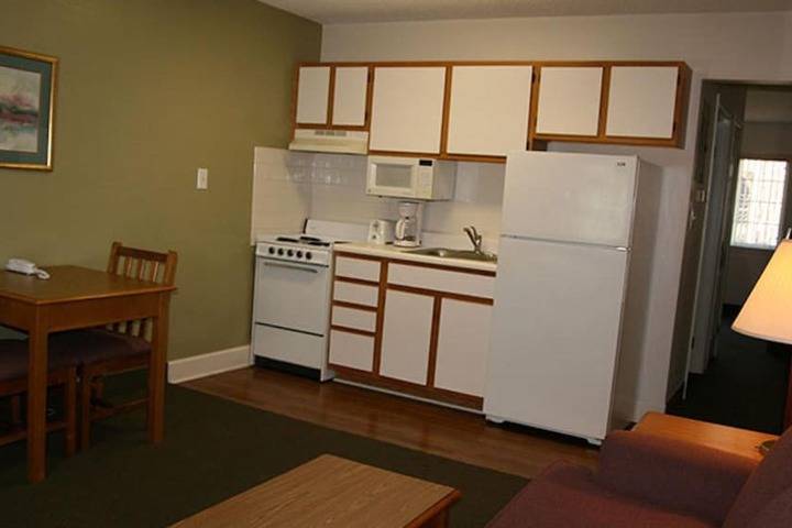 Affordable Suites Lexington
