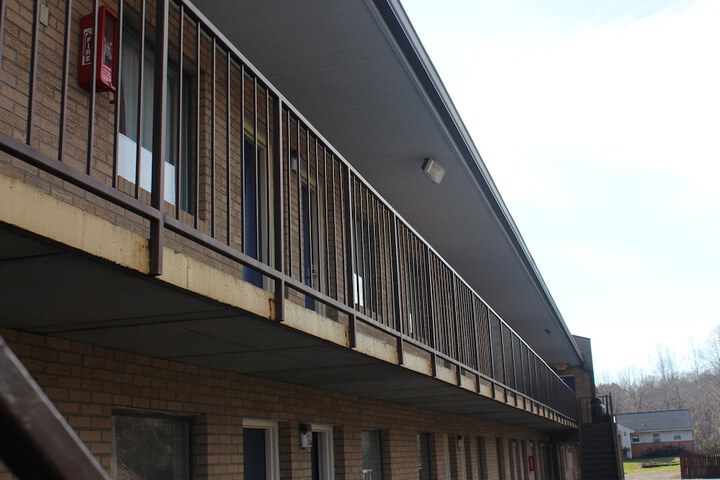 Hotel 4 of 51