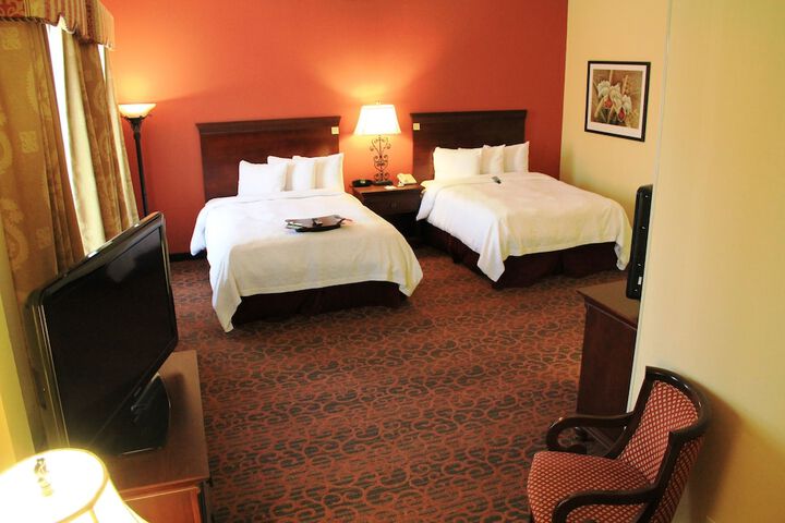 Room 13 of 34