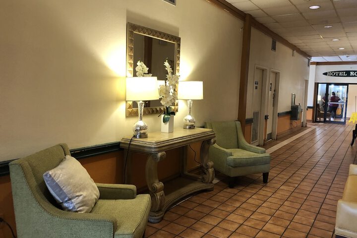 Hotel Interior 14 of 94