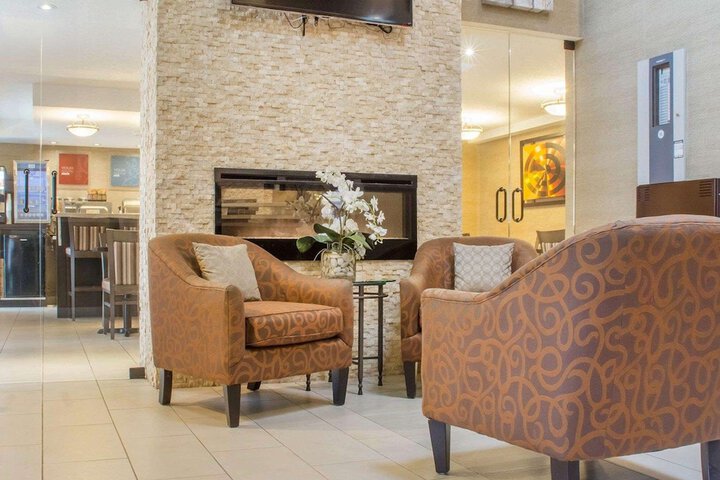 Hotel Interior 16 of 32