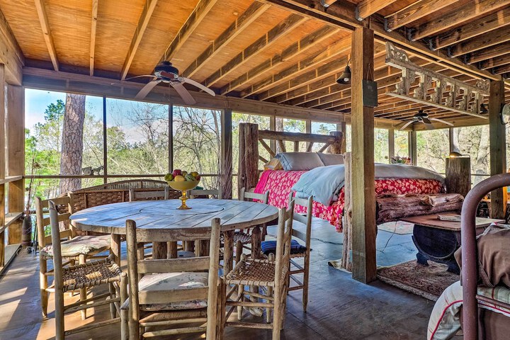 Lodge on Lake Siesta: Spacious La Grange Retreat!