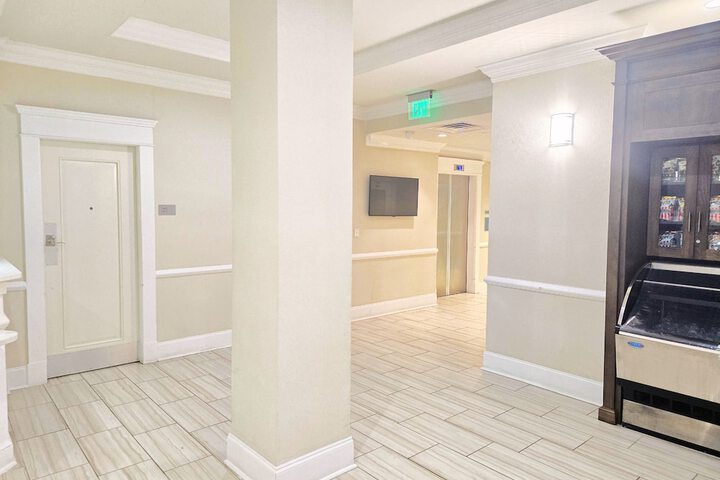 Hotel Interior 21 of 74