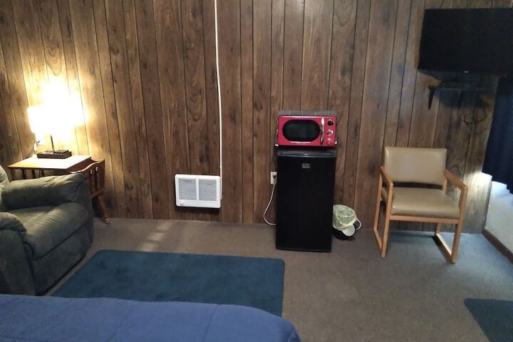 Room 6 of 21