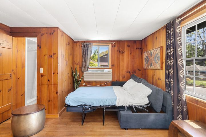 Room 54 of 181