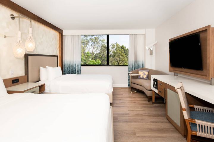 Room 19 of 116
