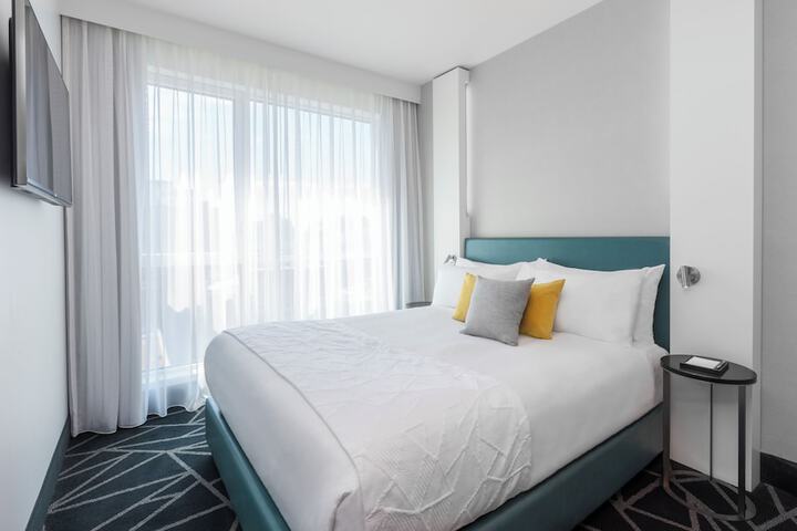 Room 21 of 62