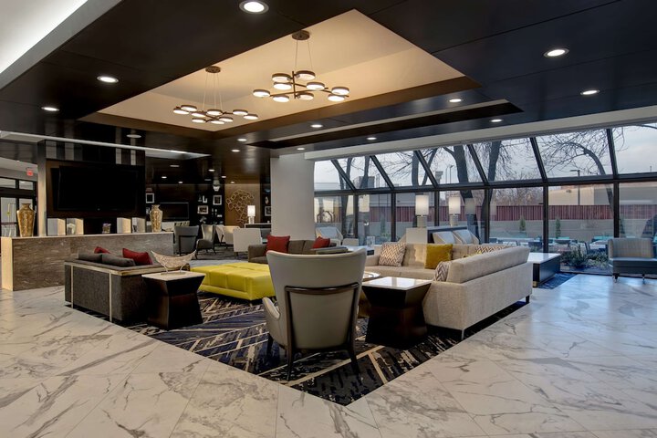 Hotel Interior 15 of 89