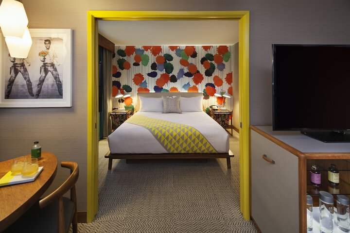 Room 12 of 26