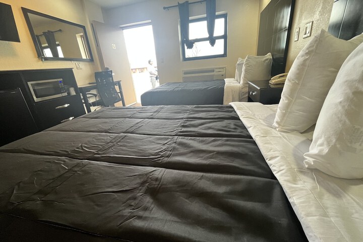 Room 56 of 71