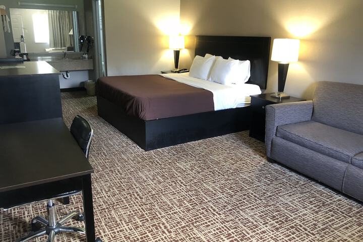 Room 14 of 20