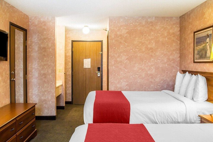 Room 29 of 49