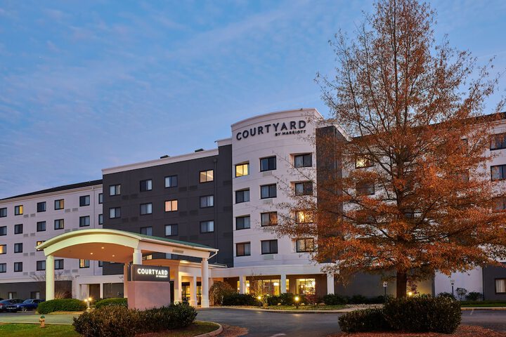 Hotel 2 of 23