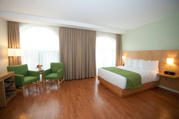 Room 30 of 88