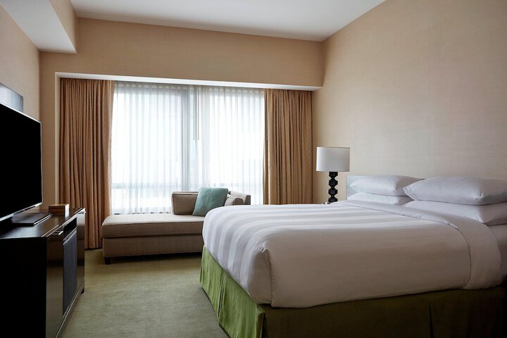 Room 40 of 86