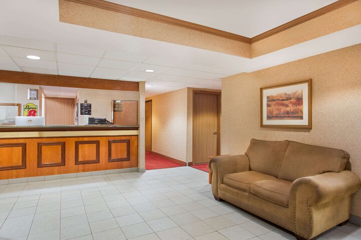 Hotel Interior 3 of 14