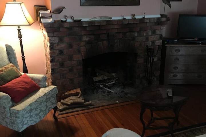 Room 18 of 38