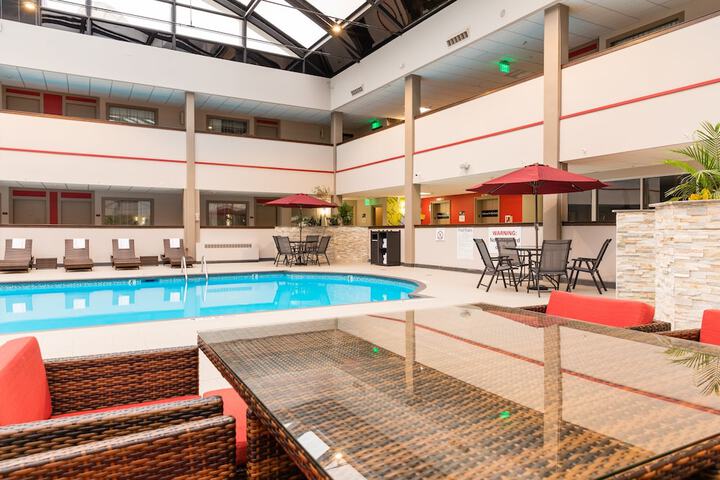 Pool 16 of 72