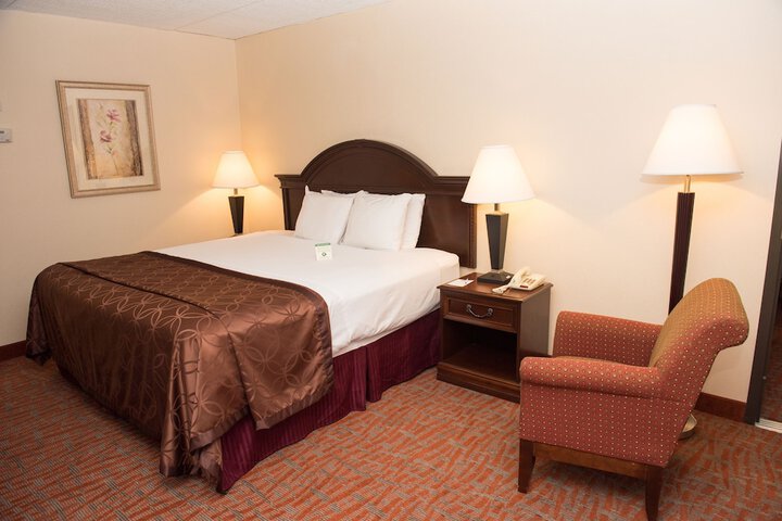 Room 13 of 22