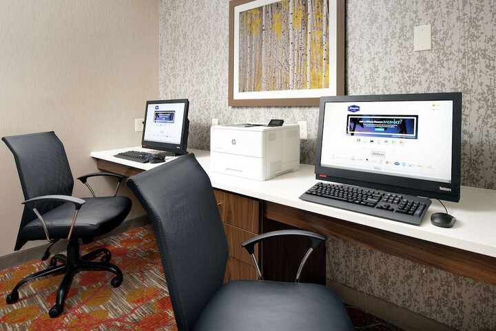 Business Center 25 of 26