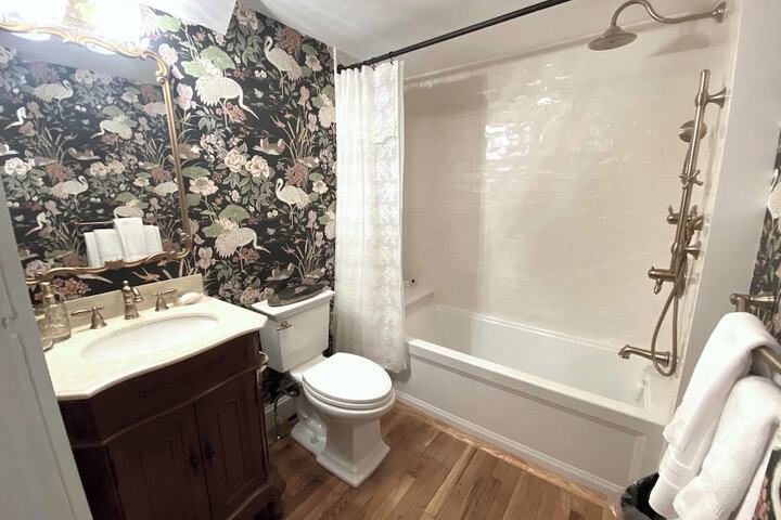 Room 40 of 56
