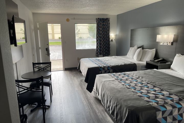 Room 7 of 7