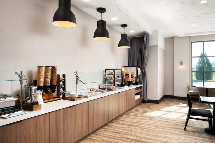 Holiday Inn Cincinnati Liberty Way by IHG
