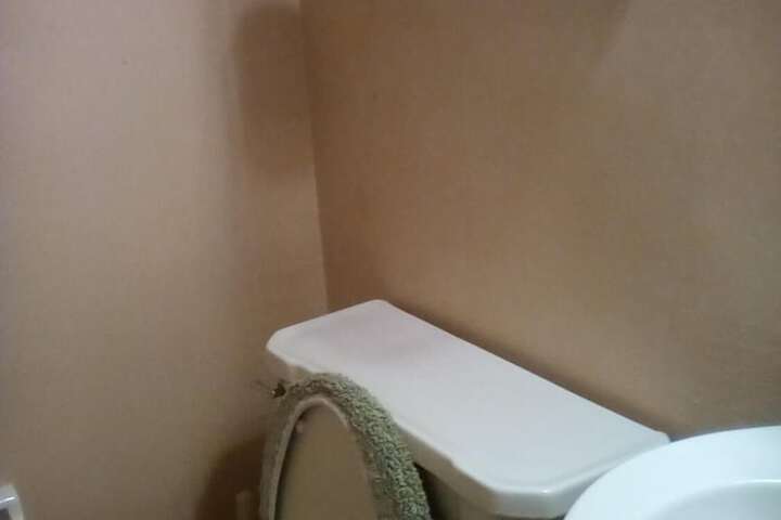 Room 21 of 31