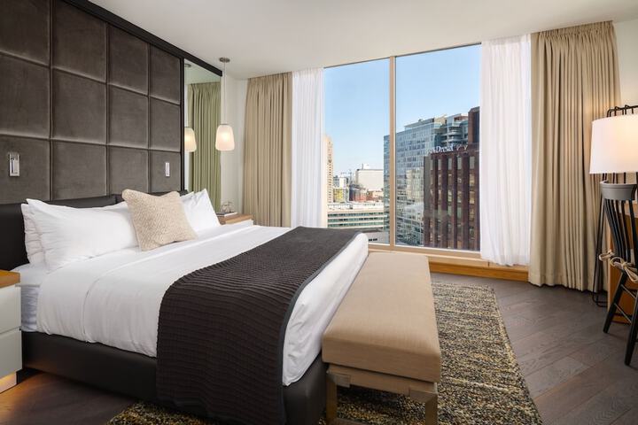 The Windsor Suites