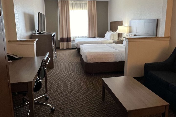Room 18 of 33