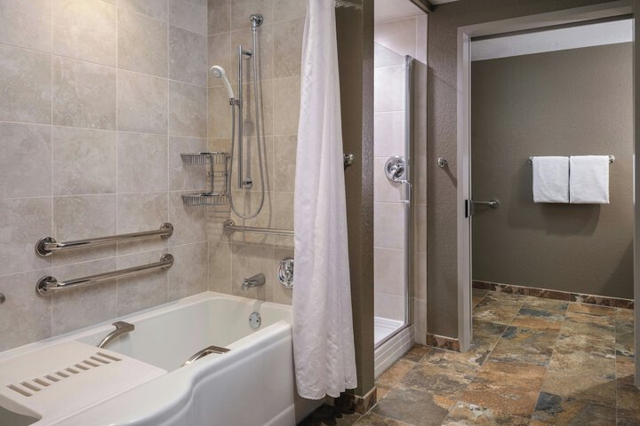 Sheraton Lakeside Terrace Villas at Mountain Vista Avon, Vail Valley