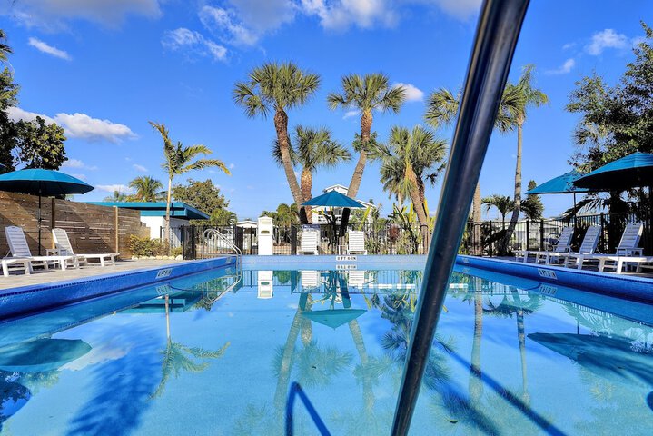 Pool 17 of 117