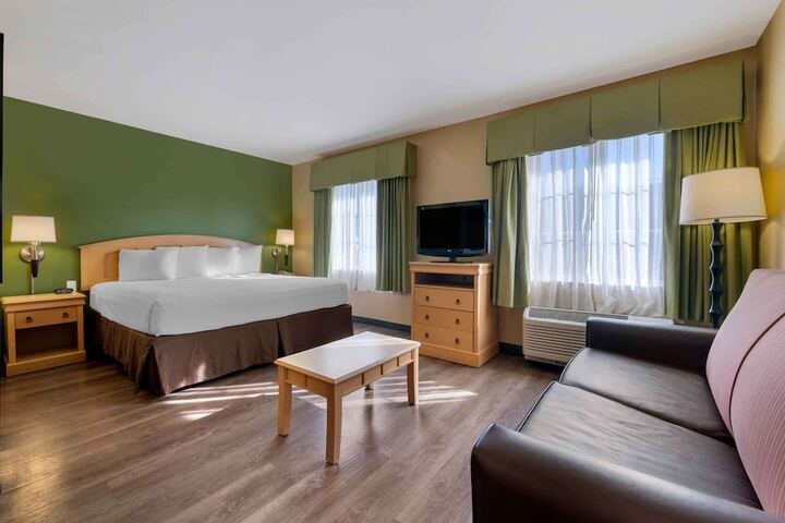 Room 14 of 31