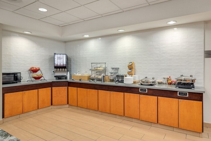 Breakfast/Coffee Service 62 of 68